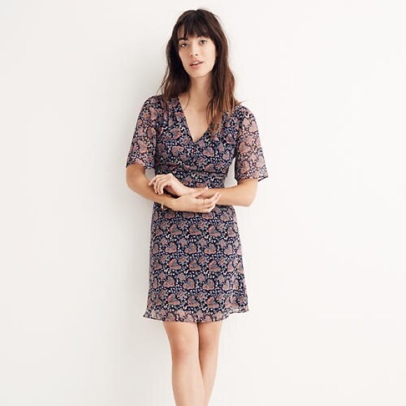 Madewell Dresses & Skirts - Madewell Orchard Flutter Sleeve Dress